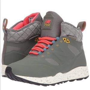 New Balance Women's Fresh Foam 710 Boot - sneaker